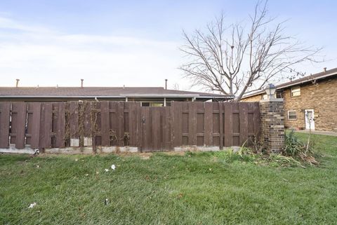 Tiny photo for 1258 Woodbrook Circle W 199 #199, Columbus, OH 43223 (MLS # 225045371)