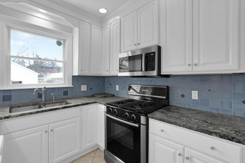 Tiny photo for 325 W 6th Avenue, Columbus, OH 43201 (MLS # 226002886)