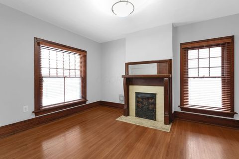Tiny photo for 325 W 6th Avenue, Columbus, OH 43201 (MLS # 226002886)
