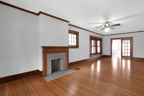 Tiny photo for 325 W 6th Avenue, Columbus, OH 43201 (MLS # 226002886)