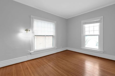 Tiny photo for 325 W 6th Avenue, Columbus, OH 43201 (MLS # 226002886)