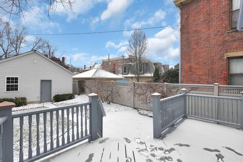 Tiny photo for 325 W 6th Avenue, Columbus, OH 43201 (MLS # 226002886)