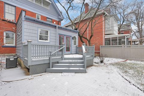 Tiny photo for 325 W 6th Avenue, Columbus, OH 43201 (MLS # 226002886)