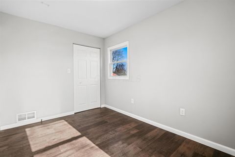 Tiny photo for 1922 Harris Drive, Marion, OH 43302 (MLS # 225043631)