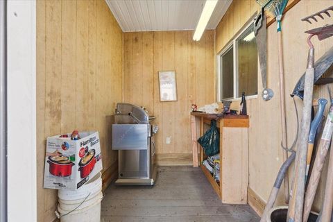 Tiny photo for 13340 Banning Road, Mount Vernon, OH 43050 (MLS # 225045285)