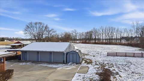 Tiny photo for 13340 Banning Road, Mount Vernon, OH 43050 (MLS # 225045285)