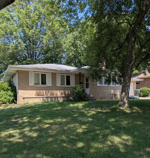 Photo of 220 Ceramic Drive, Columbus, OH 43214 (MLS # 225029029)