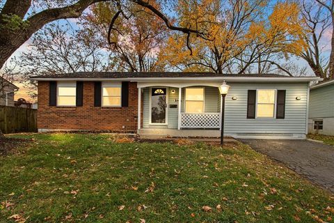 Photo of 5143 Rutledge Drive N, Columbus, OH 43232 (MLS # 225043710)