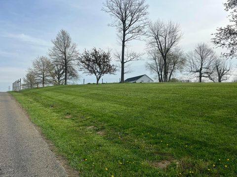 Photo of 15266 Gilchrist Road, Mount Vernon, OH 43050 (MLS # 226012968)