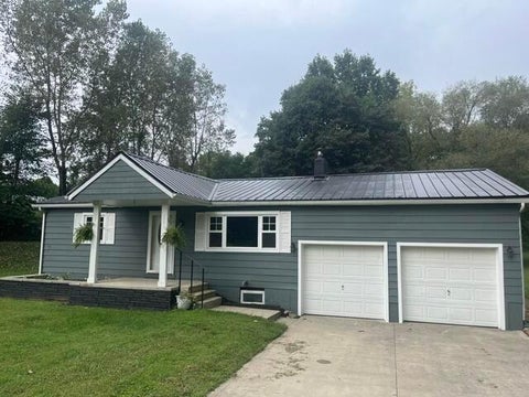 Photo of 6167 Lafayette Road, Granville, OH 43023 (MLS # 226036505)