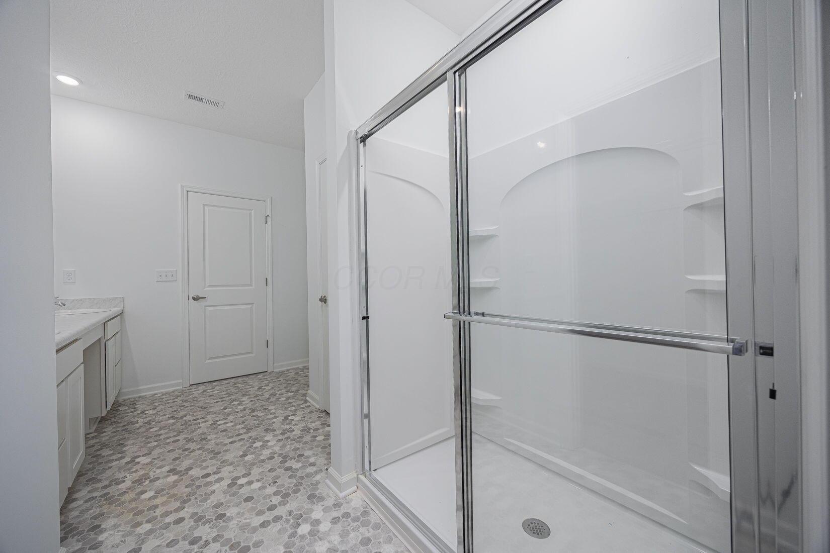560 Reagans Ridge, London, Ohio image 30
