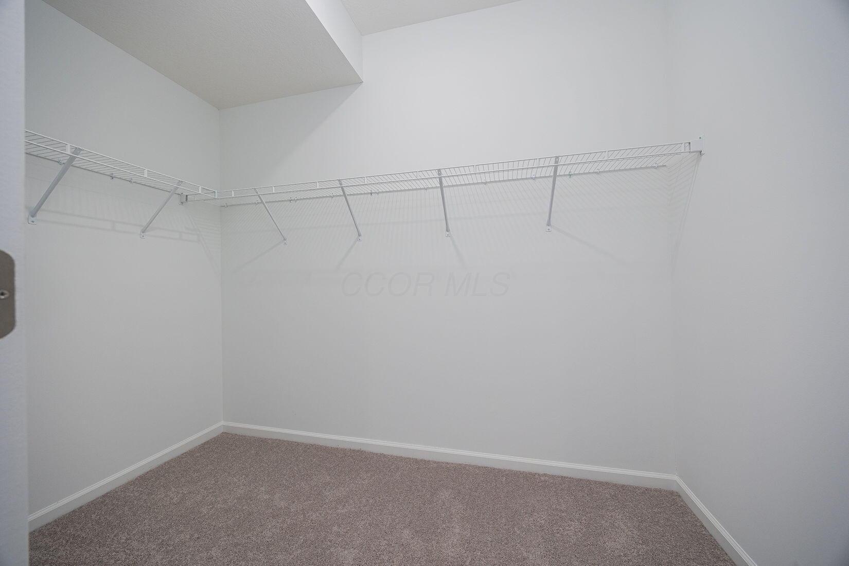 560 Reagans Ridge, London, Ohio image 32