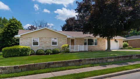 Photo of 36 W 9th Street, Dresden, OH 43821 (MLS # 226024866)