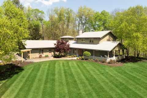 Photo of 3093 Patterson Road SW, Pataskala, OH 43062 (MLS # 226012760)