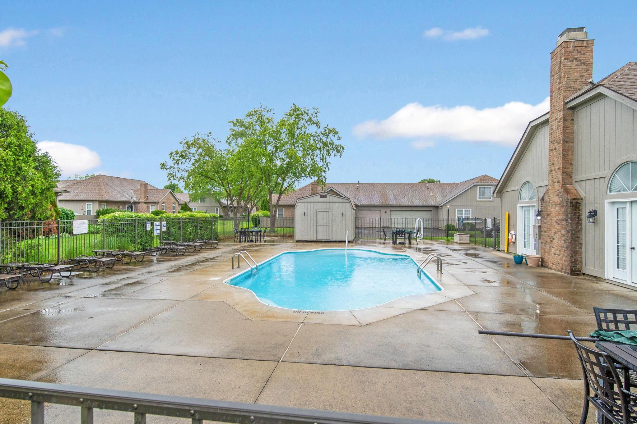 2348 Willowside Lane, Grove City, Ohio image 41