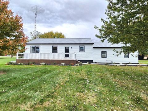Photo of 5198 Columbus Sandusky Road N, Marion, OH 43302 (MLS # 225040344)