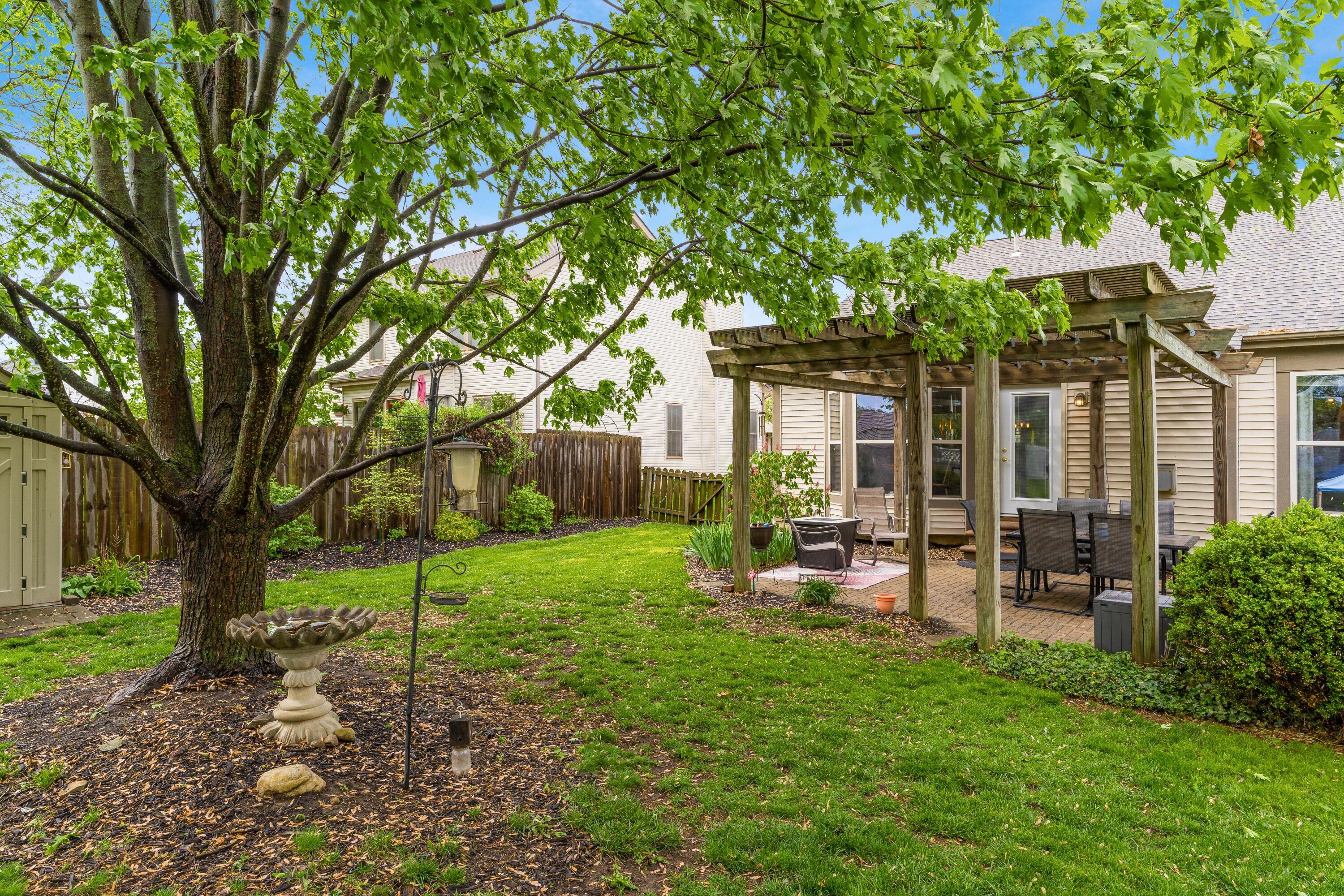 1336 Great Hunter Drive, Grove City, Ohio image 37