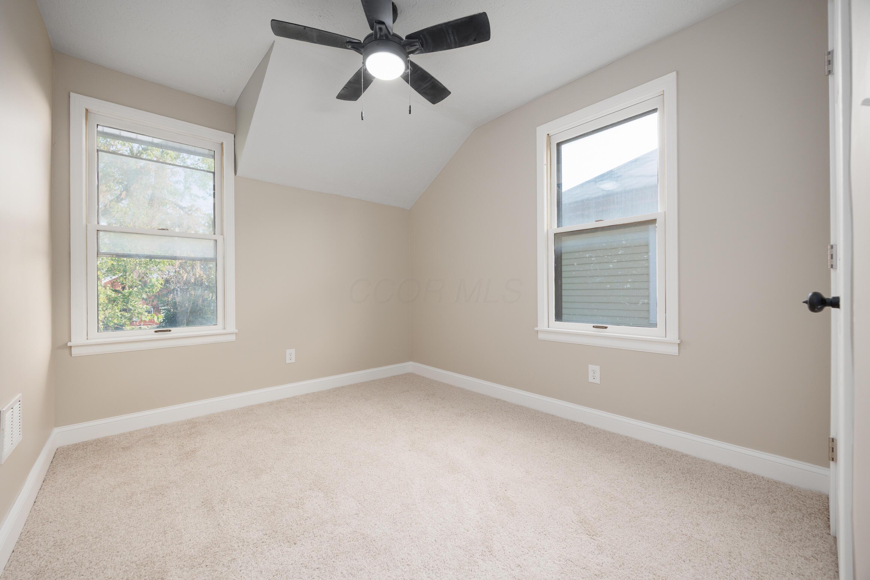 463 E Woodrow Avenue, Columbus, Ohio image 24