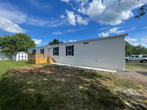 Photo of 7 Skyline Dr. Drive, South Bloomfield, OH 43103 (MLS # 226022526)