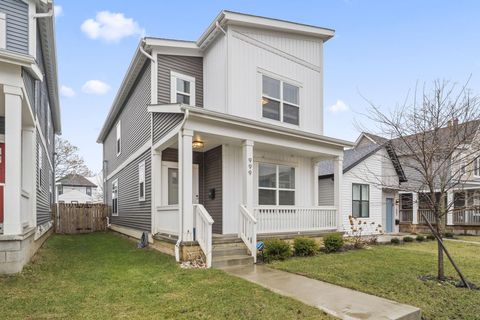 Photo of 999 Bellows Avenue, Columbus, OH 43223 (MLS # 226006273)