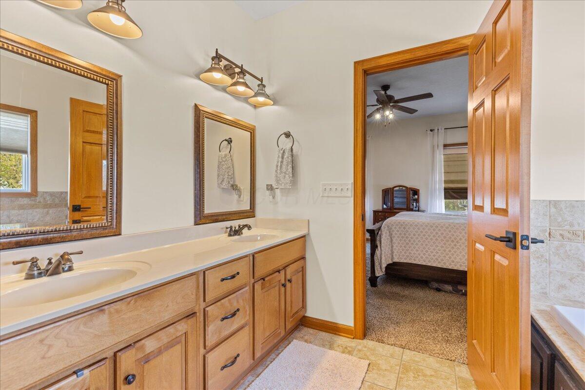 6023 Waterloo Road, Canal Winchester, Ohio image 32