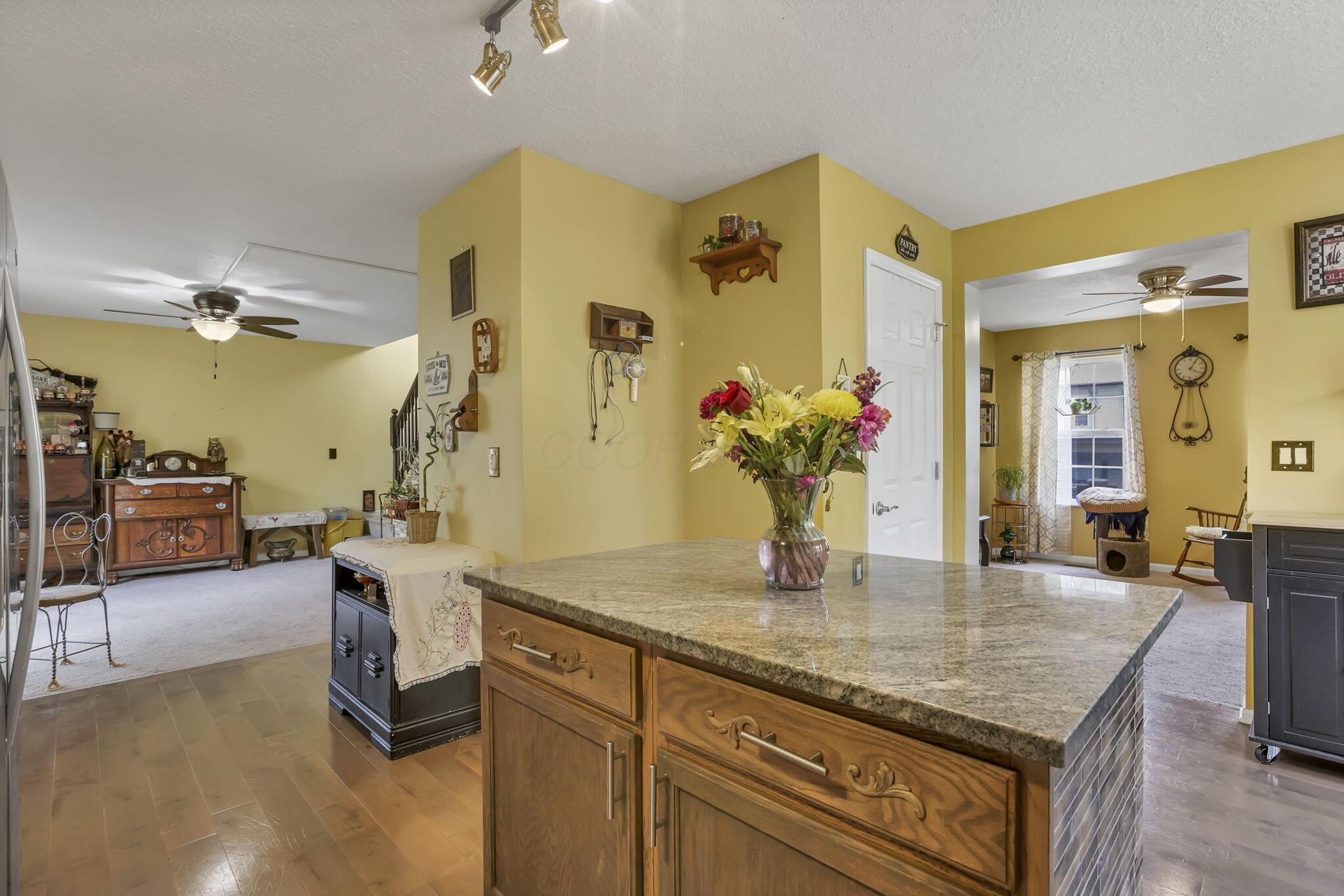 7489 Broadwyn Drive, Reynoldsburg, Ohio image 17