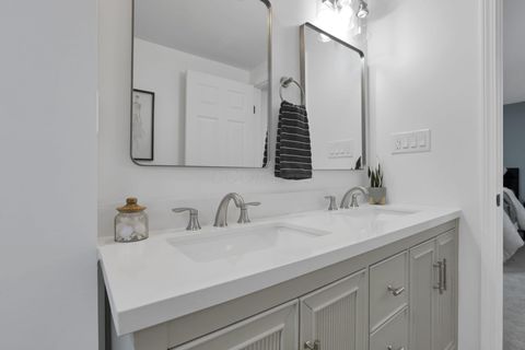 Tiny photo for 1128 Alexandria Road, Reynoldsburg, OH 43068 (MLS # 226003293)