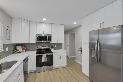 Tiny photo for 1128 Alexandria Road, Reynoldsburg, OH 43068 (MLS # 226003293)