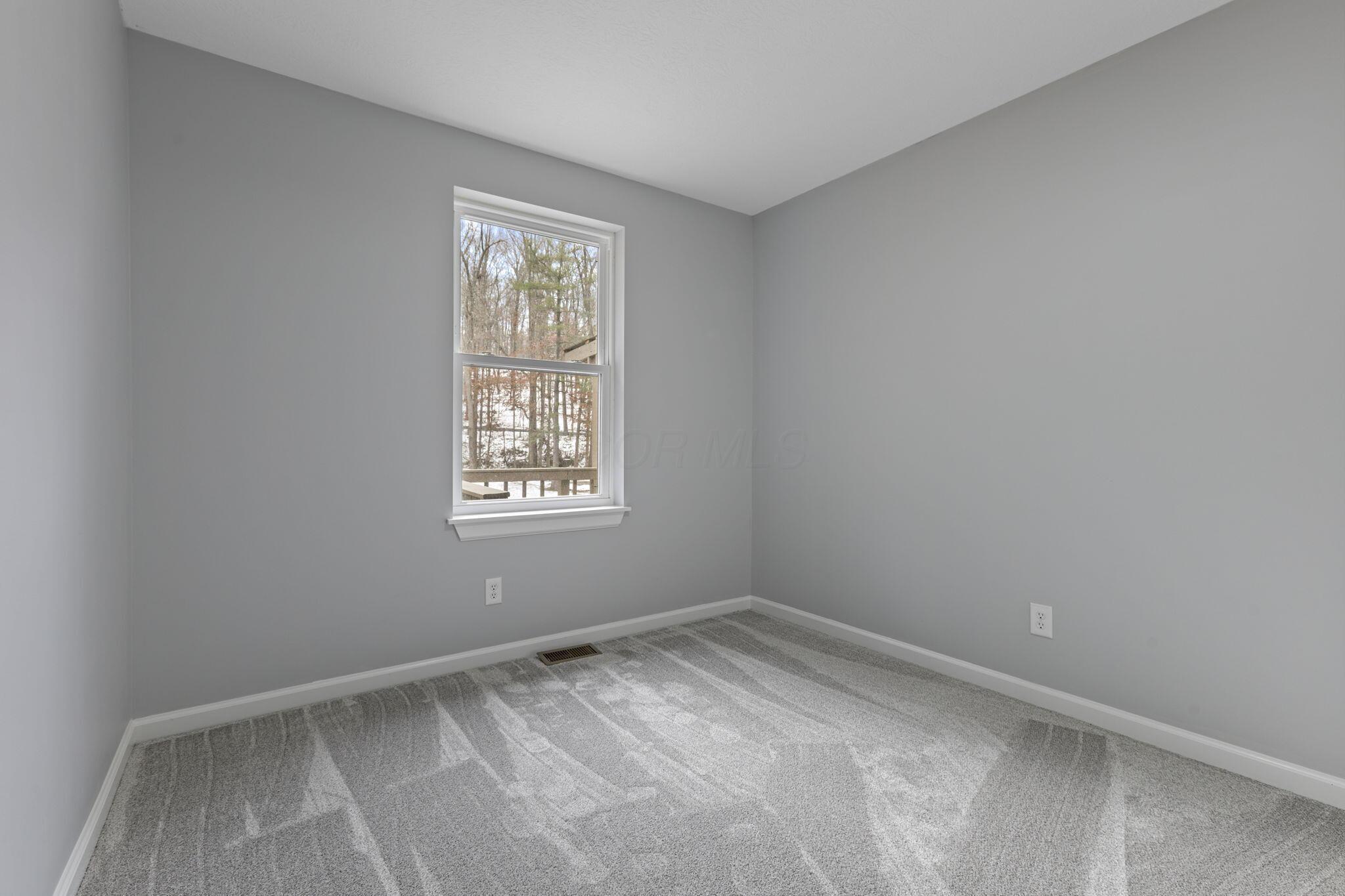 10367 Blue Jay Road, Heath, Ohio image 28