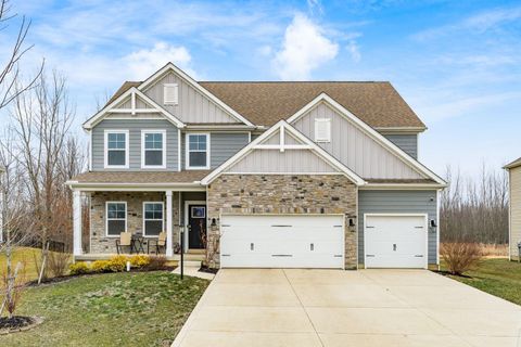 Photo of 202 Deanscroft Drive, Pickerington, OH 43147 (MLS # 226009016)