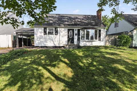 Photo of 654 French Drive, Columbus, OH 43228 (MLS # 226028951)