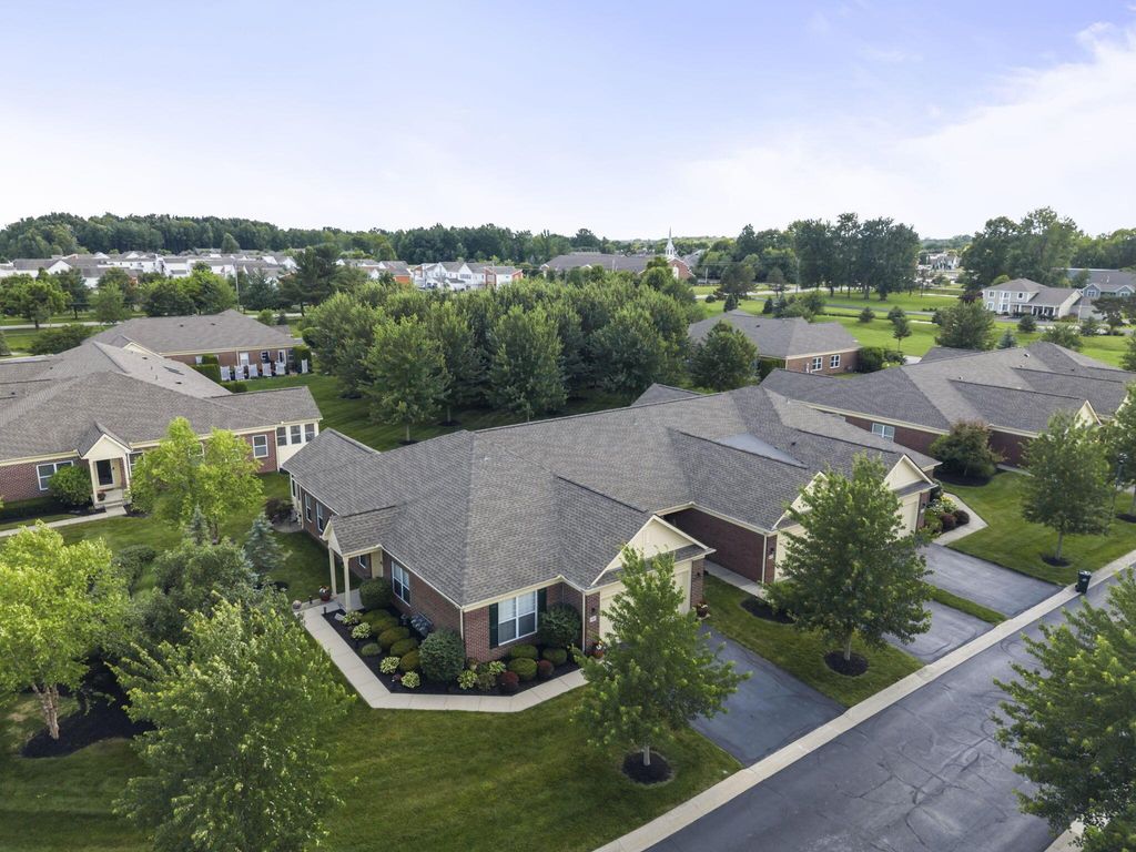 Photo of 5771 Burke Circle 1202 #1202, New Albany, OH 43054 (MLS # 226022995)