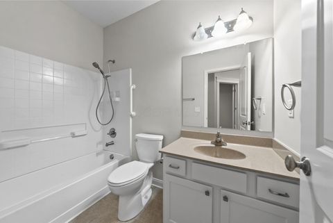 Tiny photo for 5771 Burke Circle 1202 #1202, New Albany, OH 43054 (MLS # 226022995)
