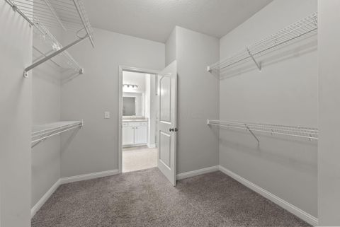 Tiny photo for 5771 Burke Circle 1202 #1202, New Albany, OH 43054 (MLS # 226022995)