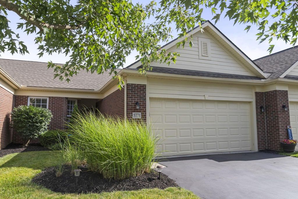Photo of 5771 Burke Circle 1202 #1202, New Albany, OH 43054 (MLS # 226022995)