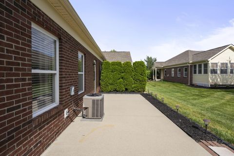 Tiny photo for 5771 Burke Circle 1202 #1202, New Albany, OH 43054 (MLS # 226022995)