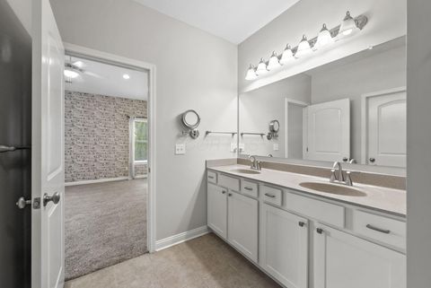 Tiny photo for 5771 Burke Circle 1202 #1202, New Albany, OH 43054 (MLS # 226022995)