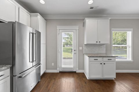 Tiny photo for 5771 Burke Circle 1202 #1202, New Albany, OH 43054 (MLS # 226022995)