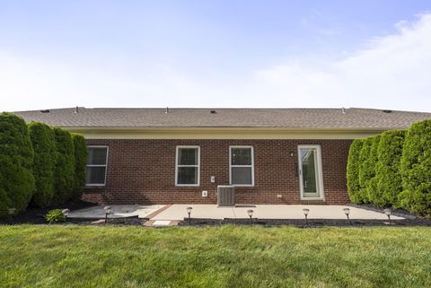 Tiny photo for 5771 Burke Circle 1202 #1202, New Albany, OH 43054 (MLS # 226022995)