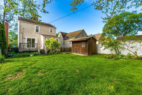 Tiny photo for 458 Crestview Road, Columbus, OH 43202 (MLS # 226013111)