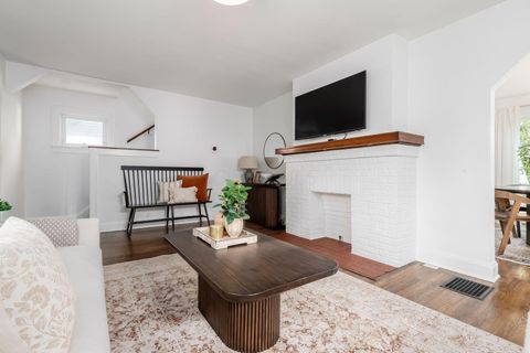 Tiny photo for 458 Crestview Road, Columbus, OH 43202 (MLS # 226013111)
