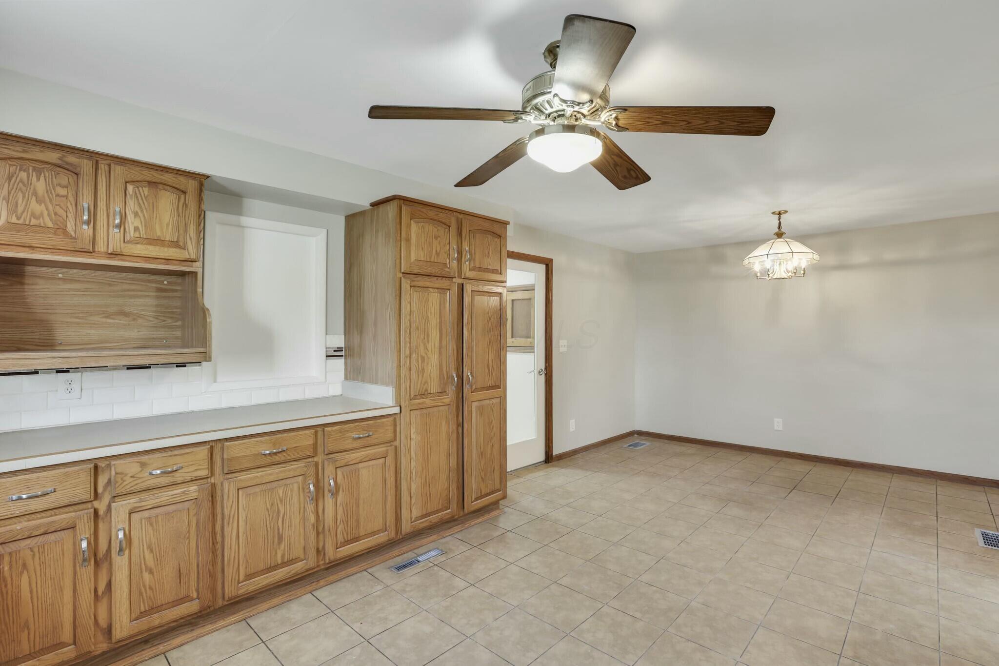 3907 Condit Road, Sunbury, Ohio image 22