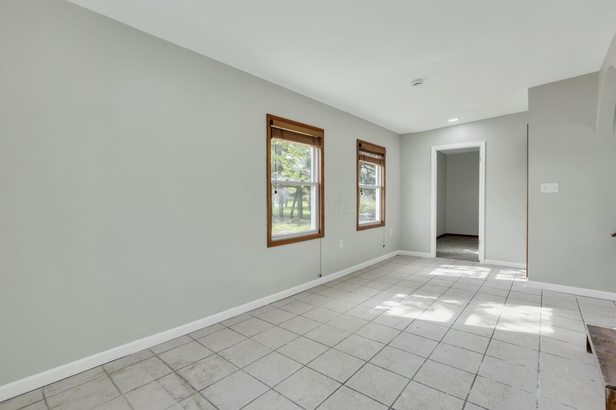 3907 Condit Road, Sunbury, Ohio image 27