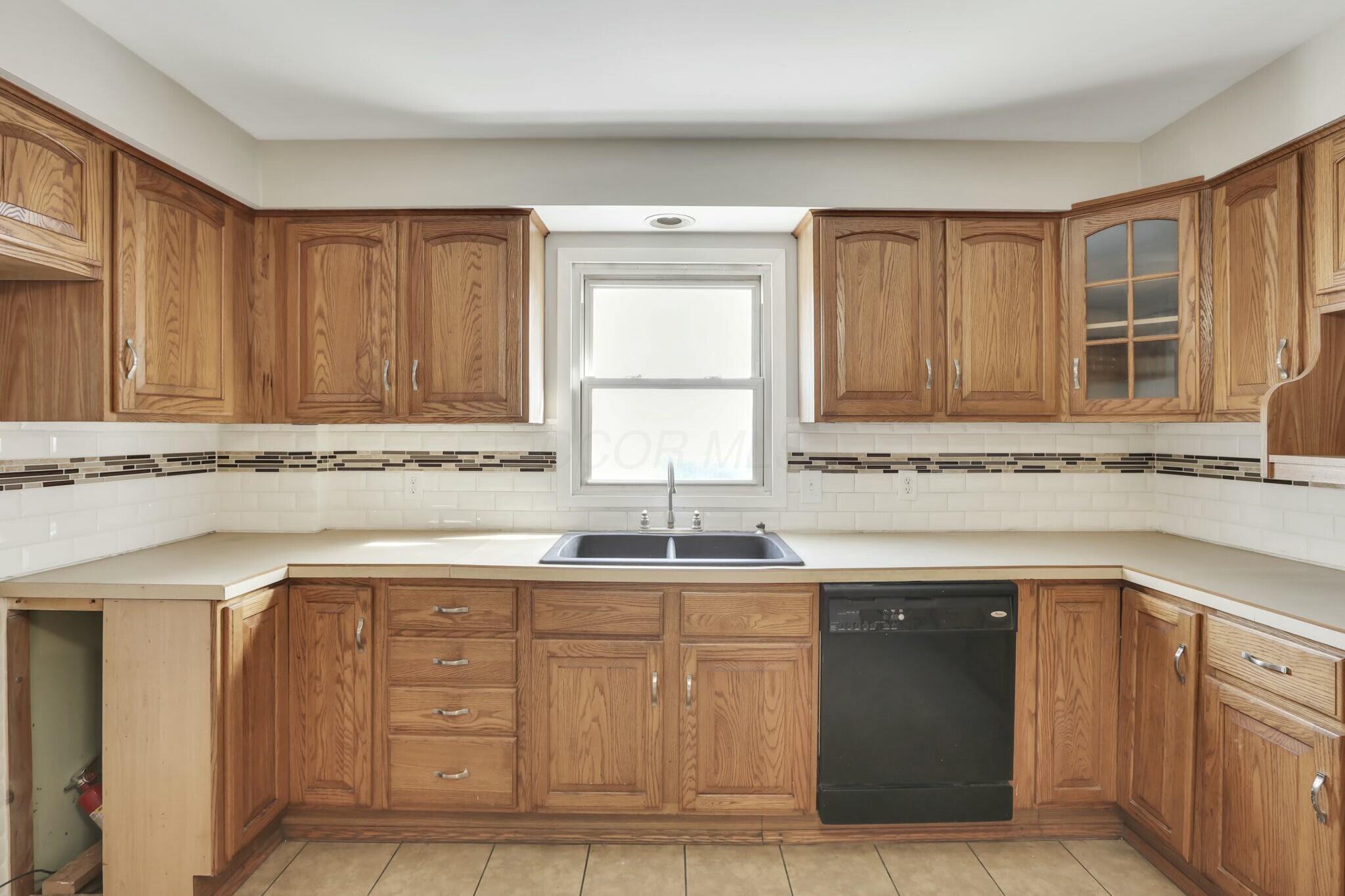 3907 Condit Road, Sunbury, Ohio image 21
