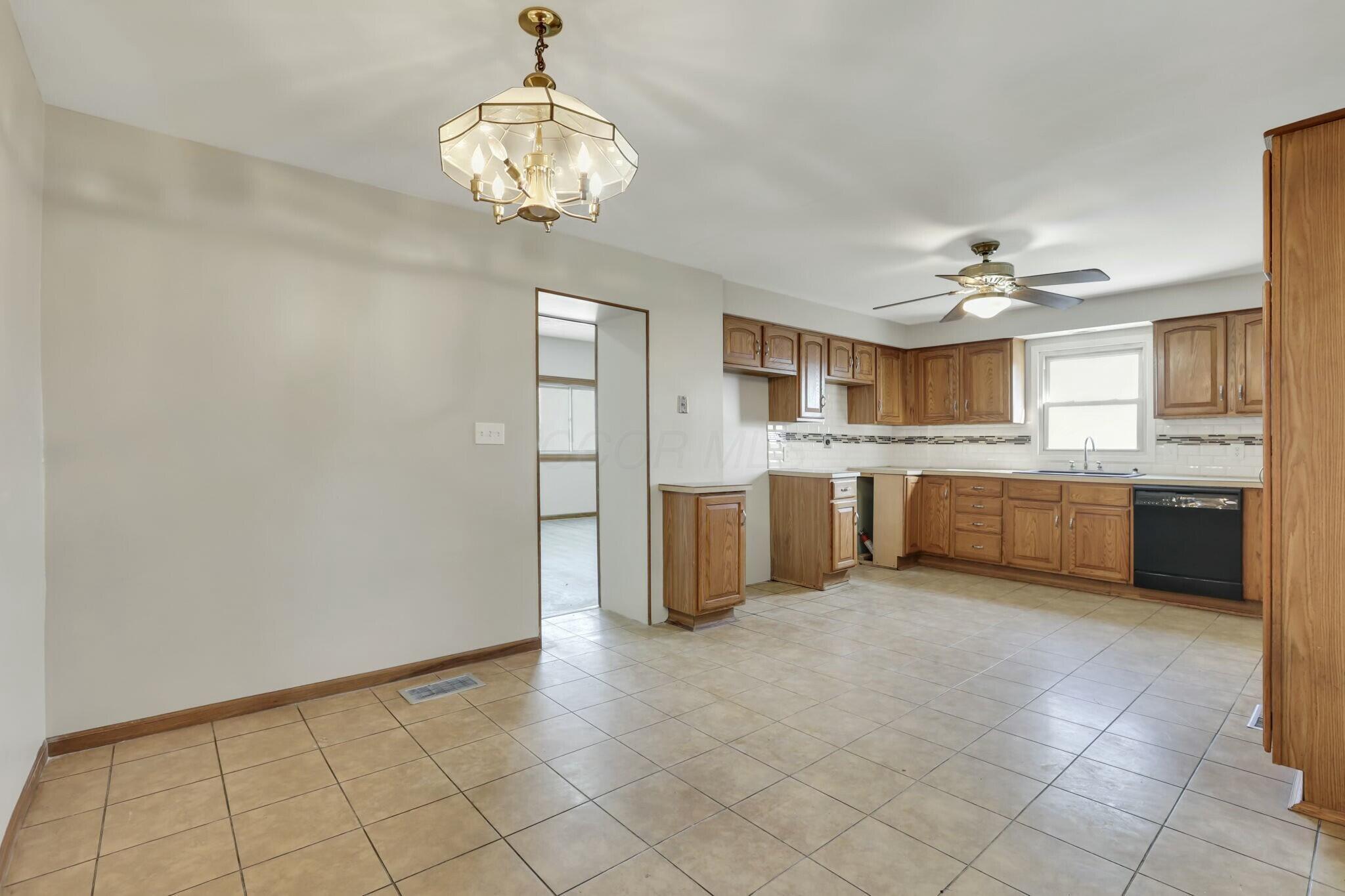 3907 Condit Road, Sunbury, Ohio image 15