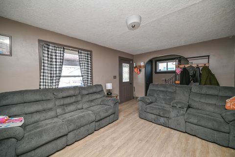 Tiny photo for 278 Spencer Street, Marion, OH 43302 (MLS # 226000513)