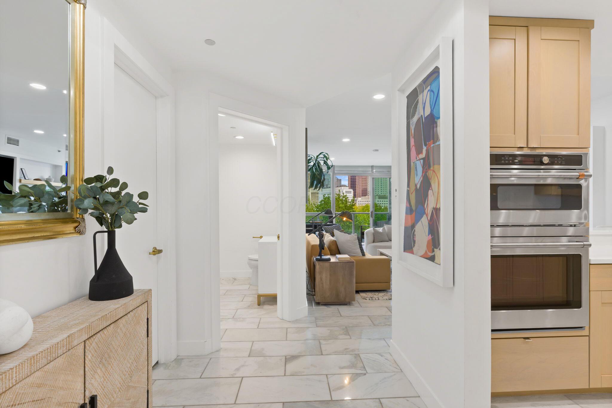 1 Miranova Place #615, Columbus, Ohio image 11