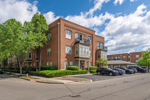 Photo of 936 Quality Place 302 #302, Columbus, OH 43215 (MLS # 226026858)