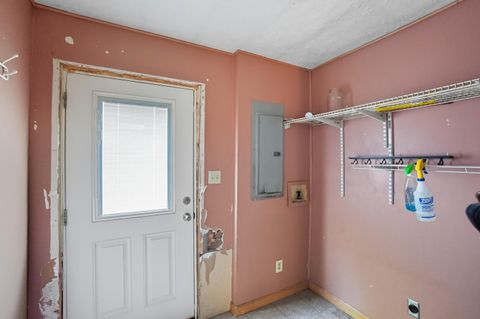 Tiny photo for 219 Sycamore Street, Washington Court House, OH 43160 (MLS # 225037659)