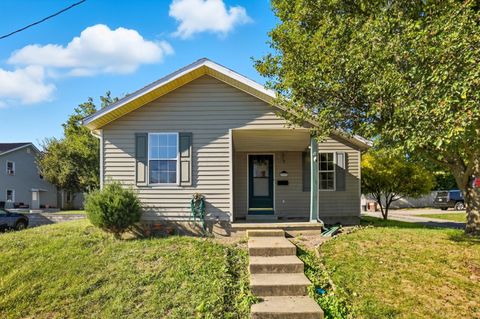 Tiny photo for 219 Sycamore Street, Washington Court House, OH 43160 (MLS # 225037659)